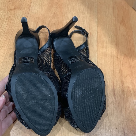 Black heels with mesh side - Picture 5 of 6